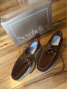 Anthropologie Seychelles Kipper Boat Shoes! Leather! New! 8